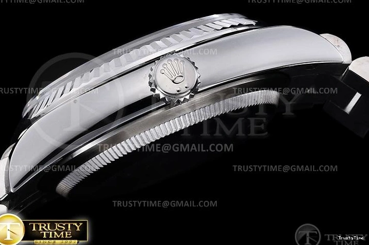 1231 ModernLook RDD0224B – DayDate 36mm 747